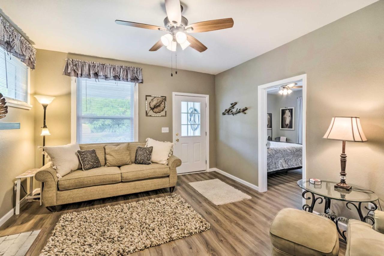 Remodeled Downtown Hot Springs Home With Porch エクステリア 写真
