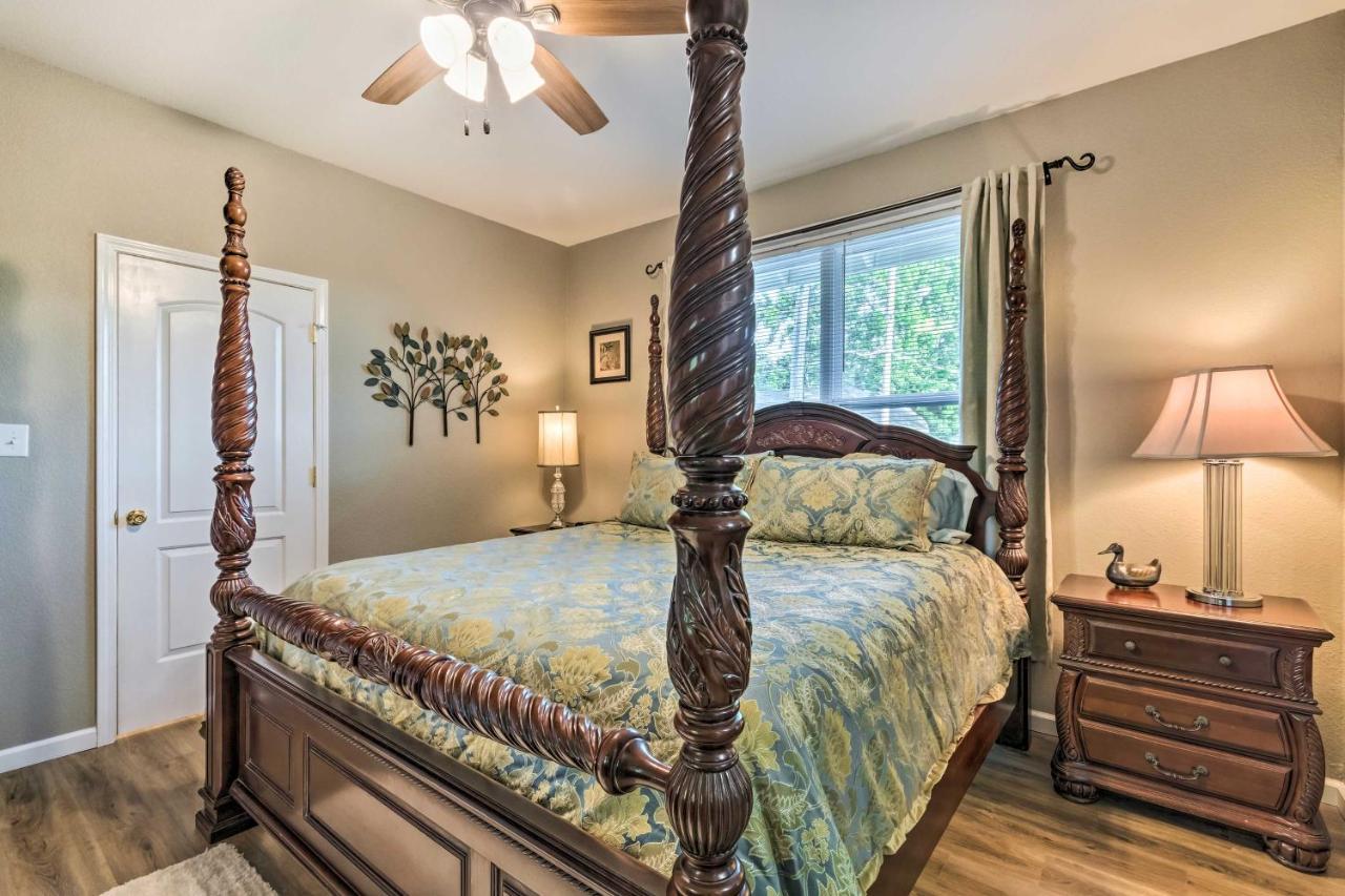 Remodeled Downtown Hot Springs Home With Porch エクステリア 写真
