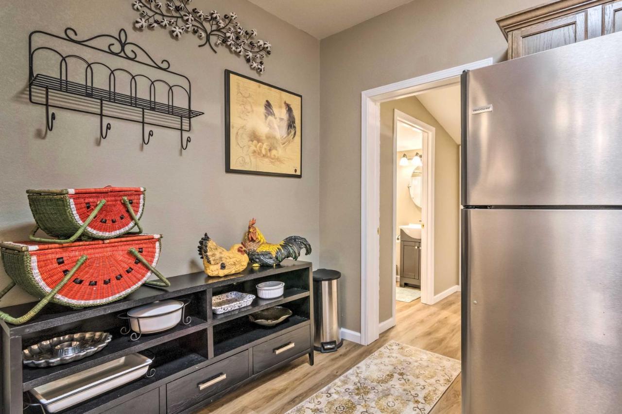 Remodeled Downtown Hot Springs Home With Porch エクステリア 写真