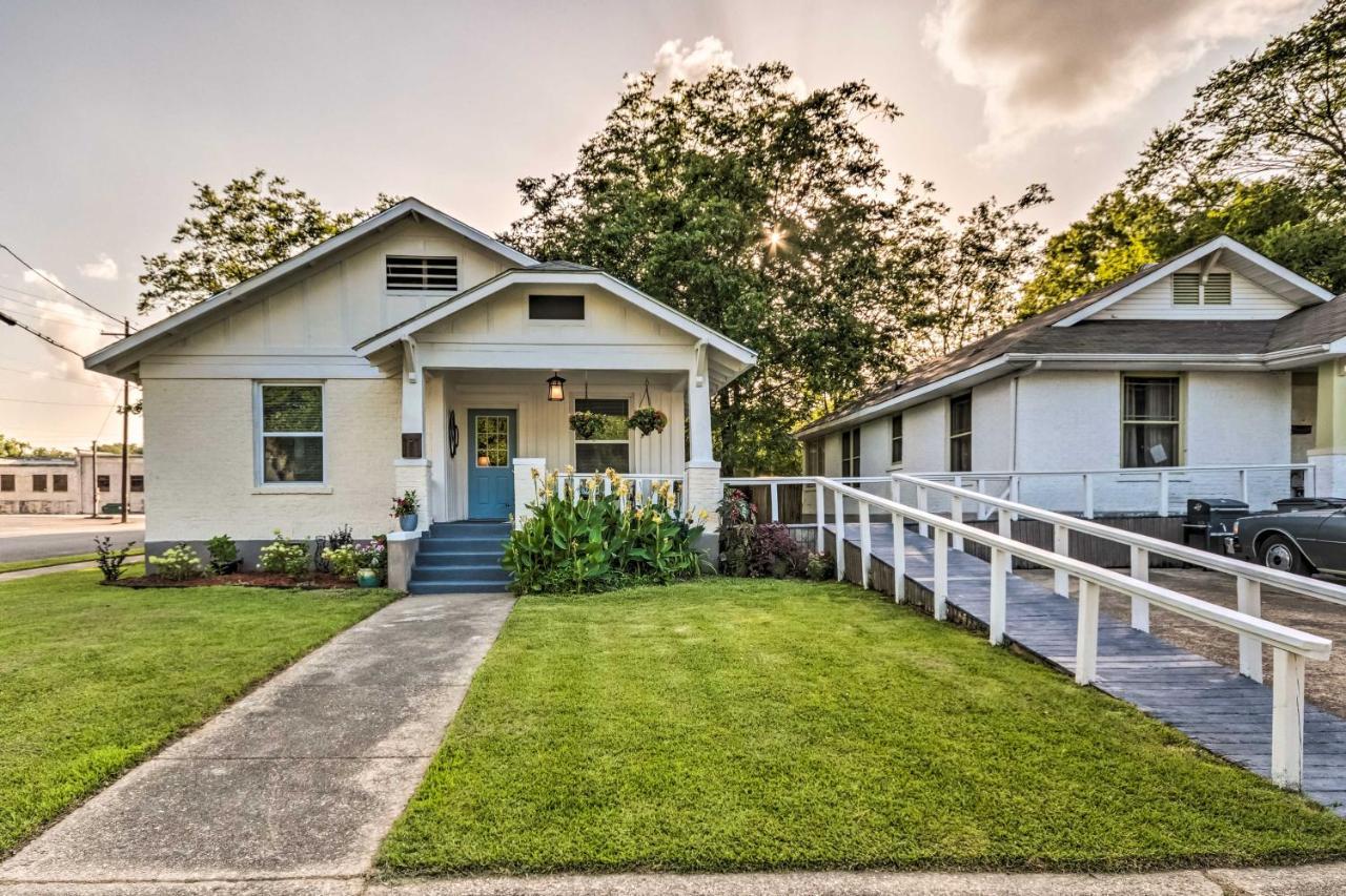 Remodeled Downtown Hot Springs Home With Porch エクステリア 写真