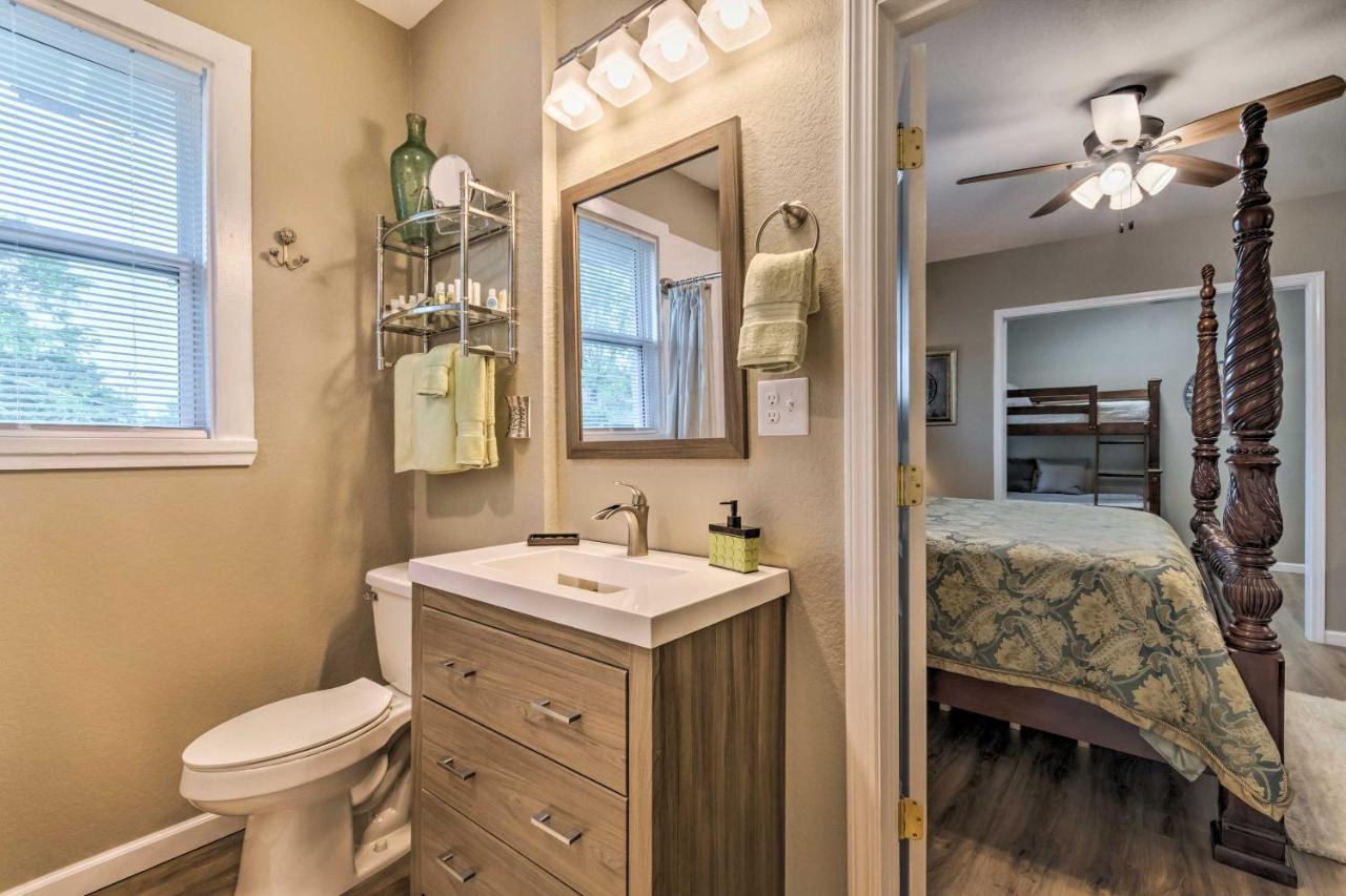 Remodeled Downtown Hot Springs Home With Porch エクステリア 写真